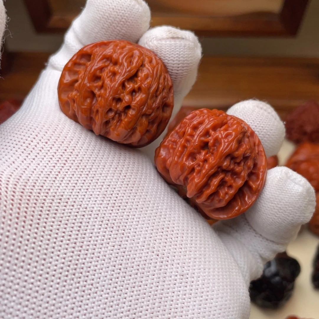 文玩核桃把件白狮子 福利 不退换