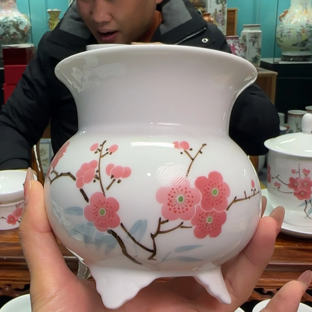 摆件景德镇的瓷器