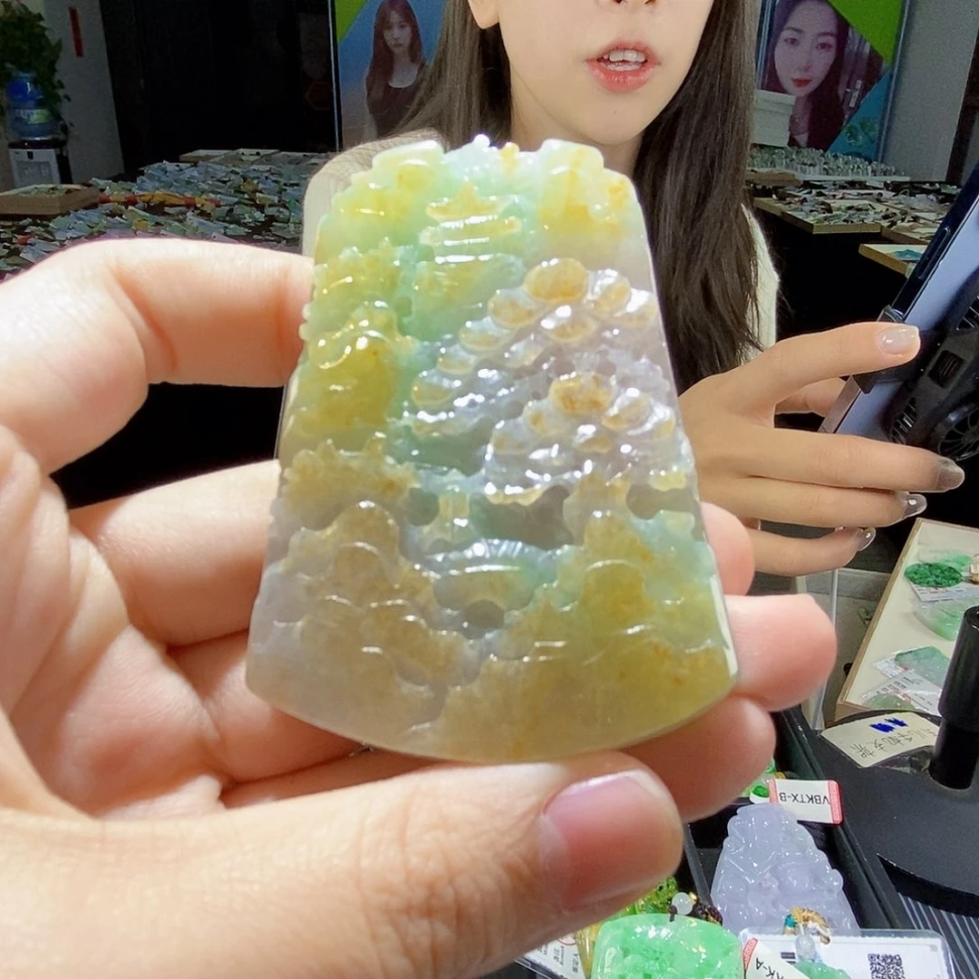 颈饰未镶嵌翡翠翡翠