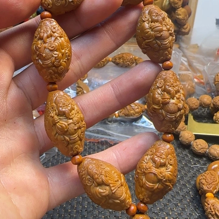 橄榄核手串/手链九龙财神