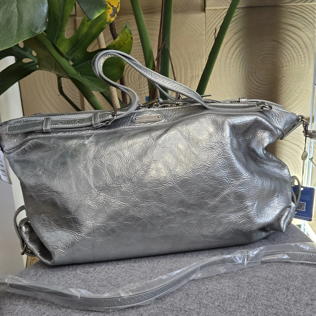 95新 YSL/圣罗兰 达达/银色手提斜挎包