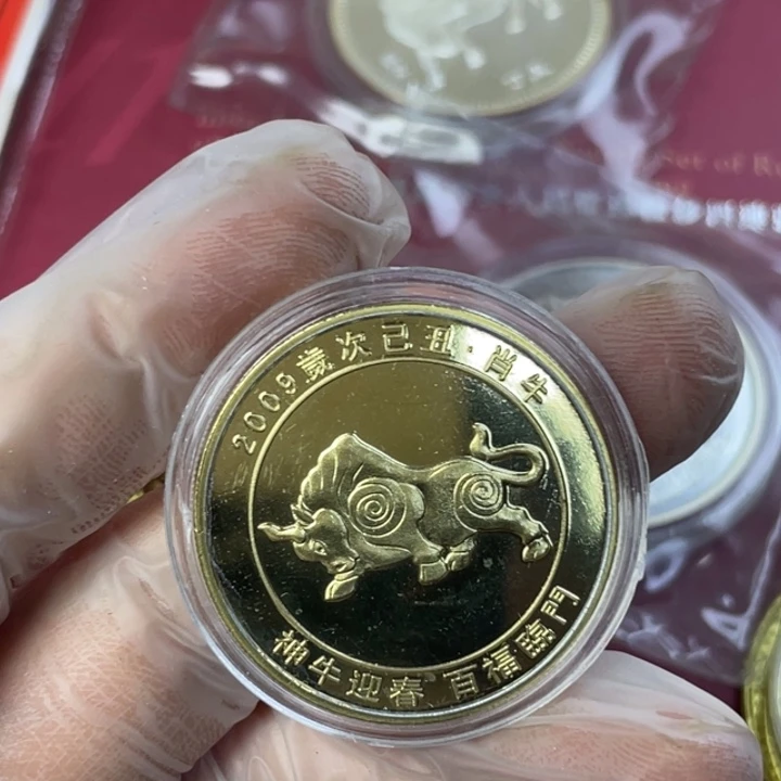 其他普通金属生肖牛章