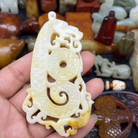 和田玉未镶嵌颈饰55