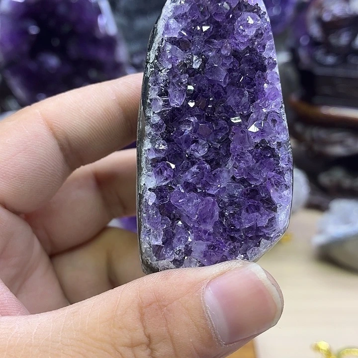 未镶嵌紫晶大型摆件（非配饰）
