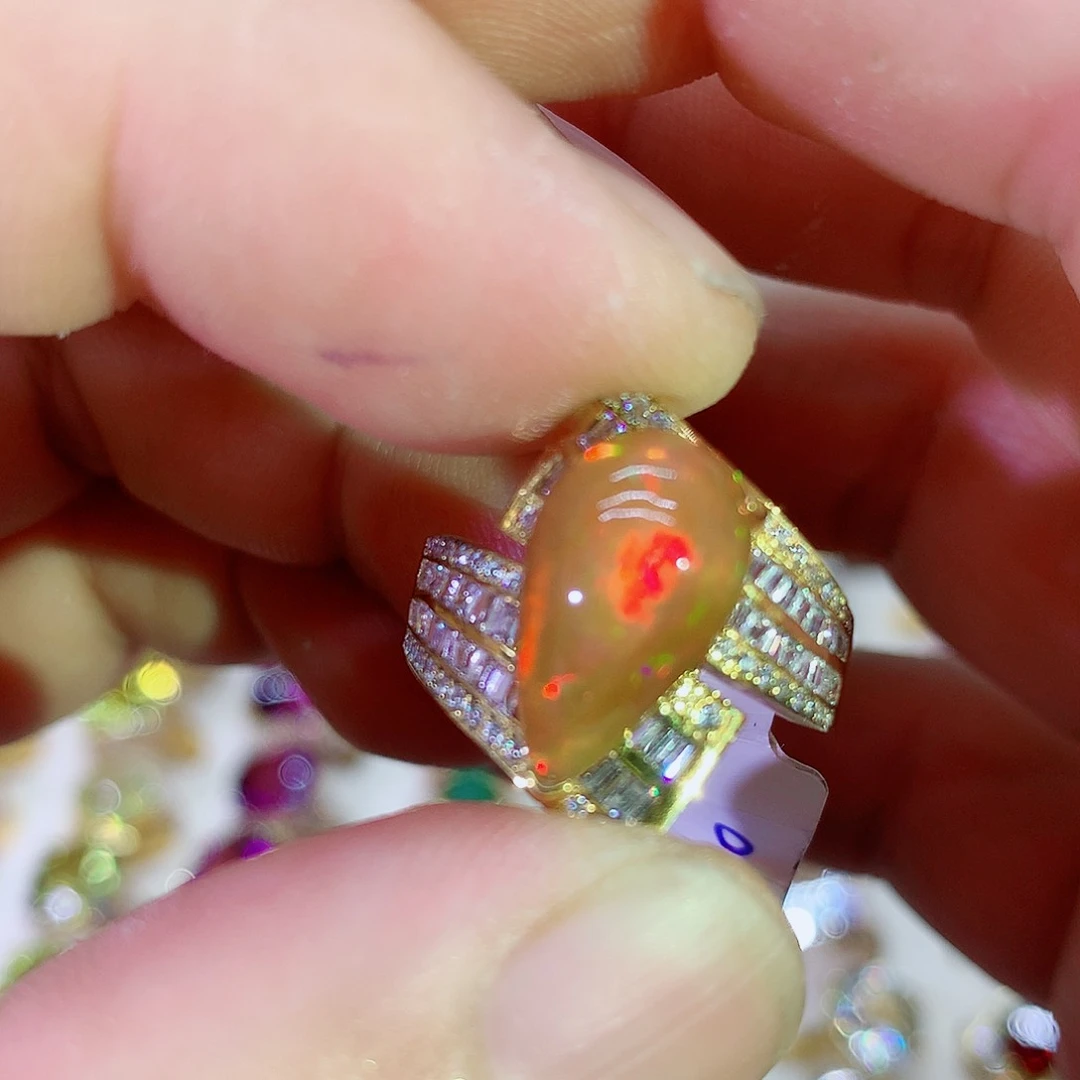 欧泊9K金镶嵌戒指戒指