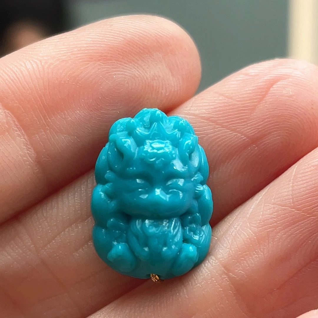 未镶嵌绿松石颈饰