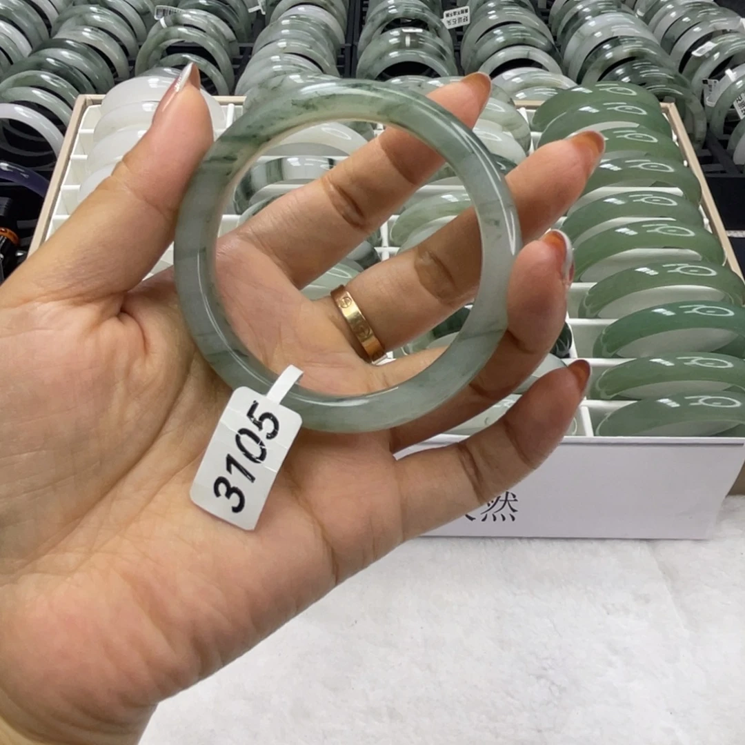 未镶嵌手镯石英质玉3105