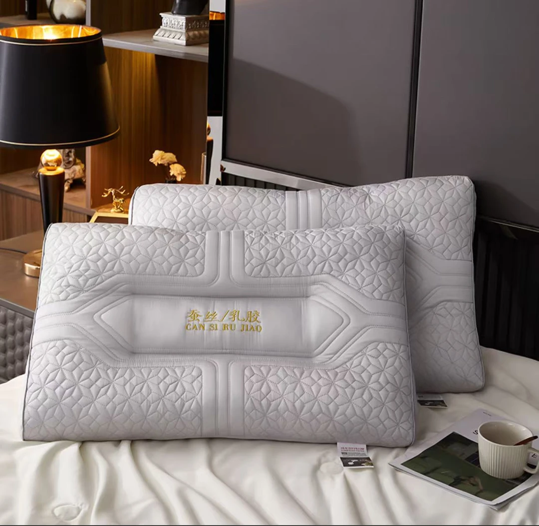 新款灰色蚕丝乳胶枕