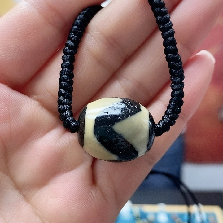 玛瑙/玉髓颈饰合金