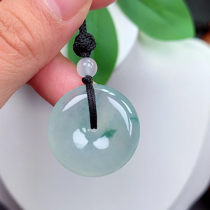 颈饰未镶嵌翡翠平安扣 23x5.7mm