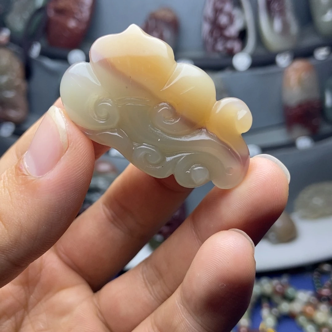 客***哥玛瑙/玉髓未镶嵌颈饰