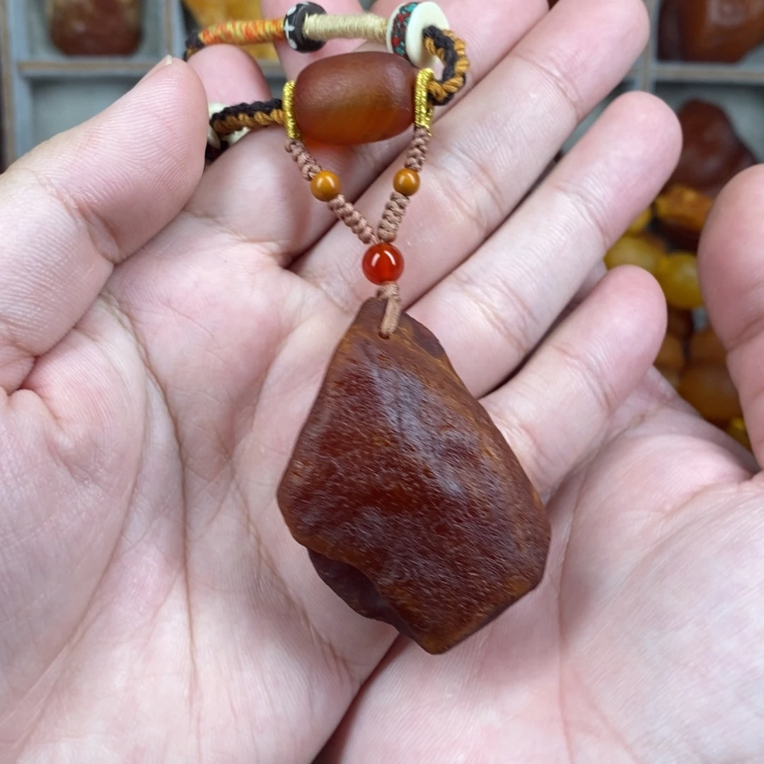 琥珀未镶嵌珠宝奇石