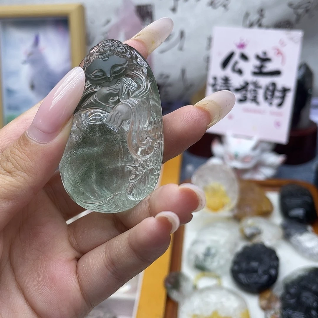 颈饰未镶嵌水晶天然