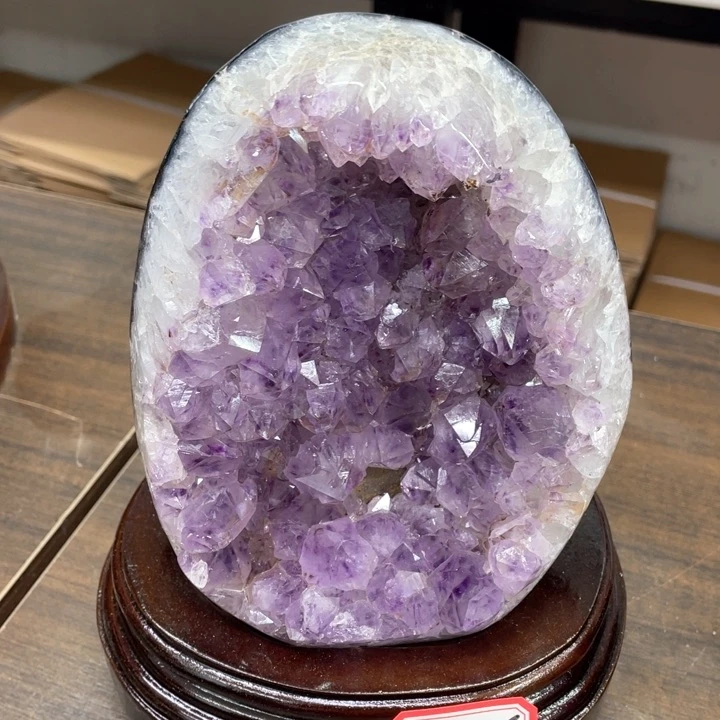 水晶摆件未镶嵌捡漏