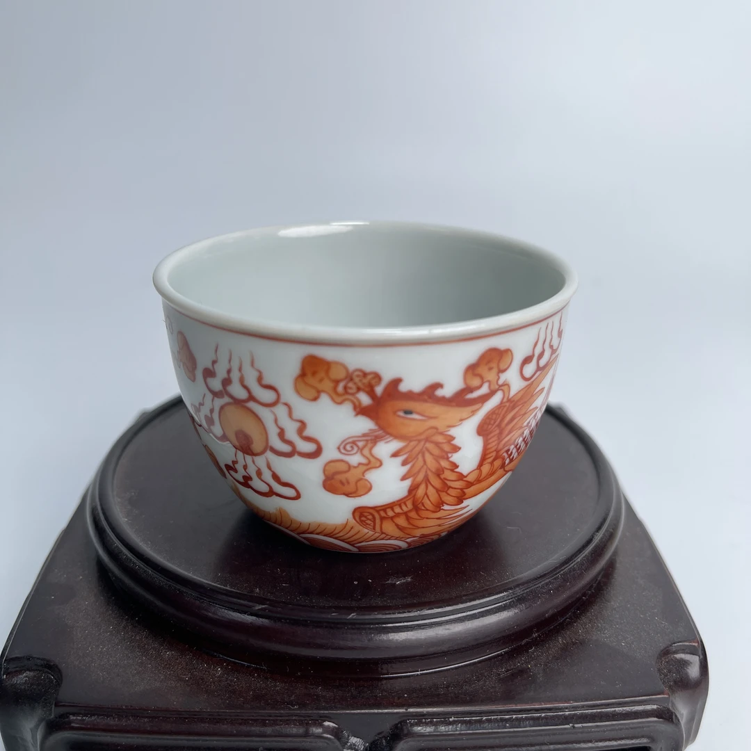 矾红彩龙凤纹卧足杯H8163