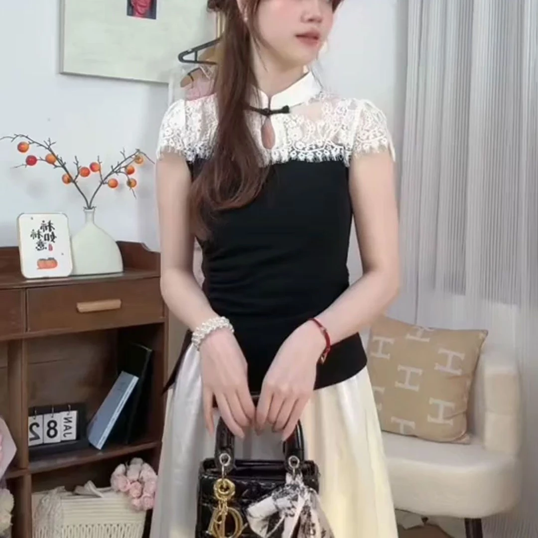 2025夏季新款新中式时尚蕾丝拼接短袖T恤设计感修身显瘦开叉上衣