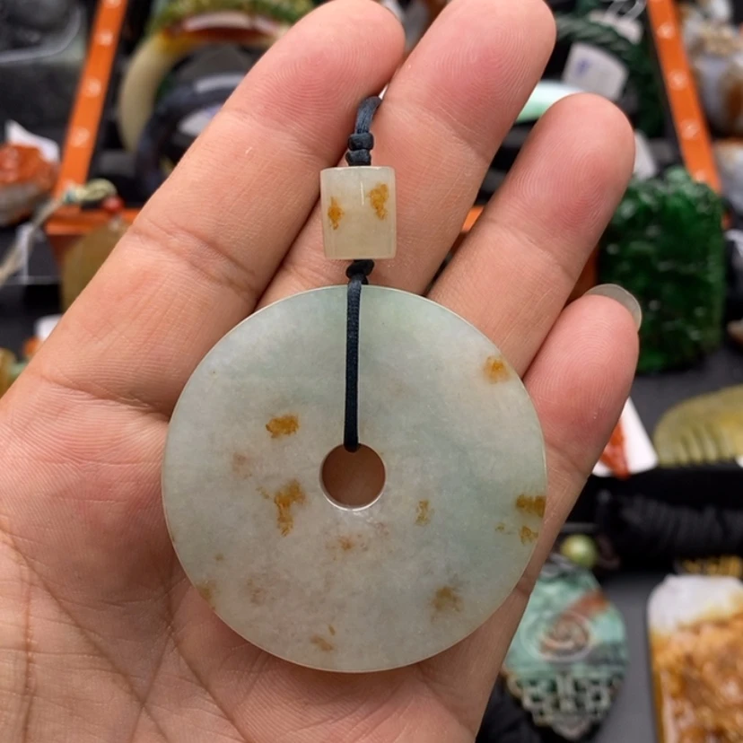 【闪购商品】翡翠未镶嵌颈饰