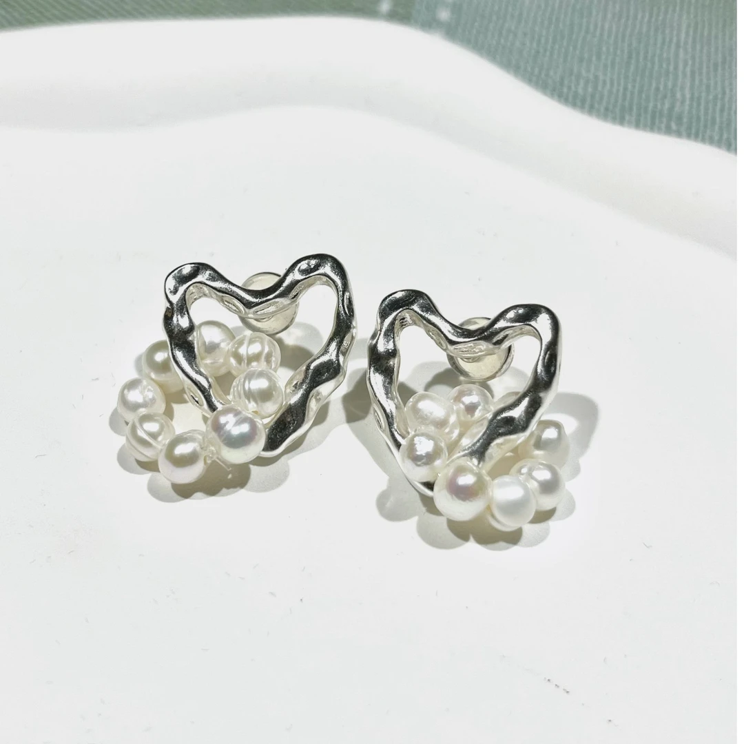 铜合金锆石耳饰 【BiLiyana独家】爱心不规则高端耳钉气质轻奢复古