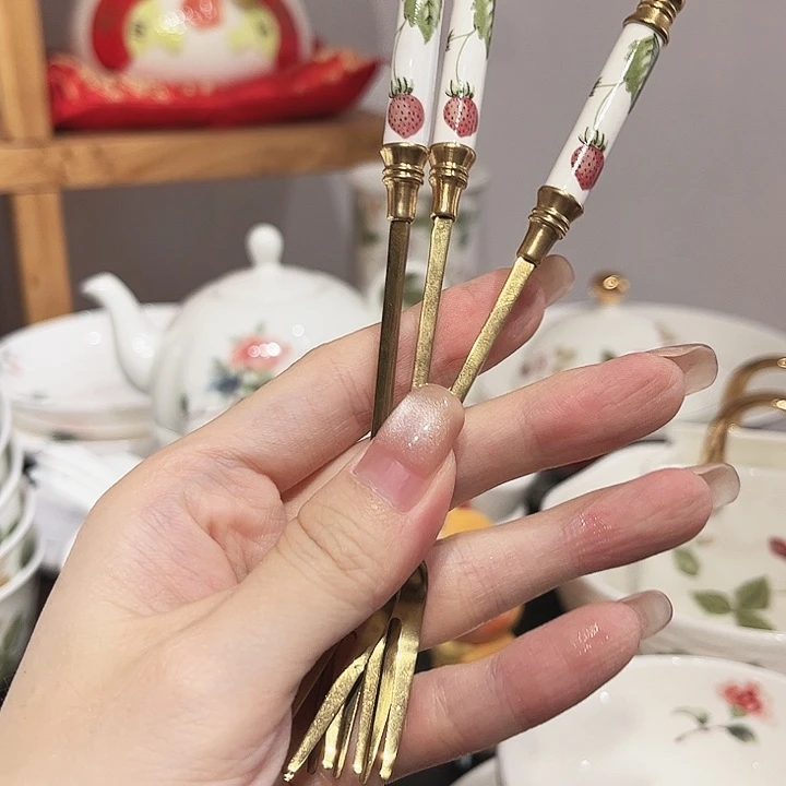 瓷片叉子叉子叉子3个