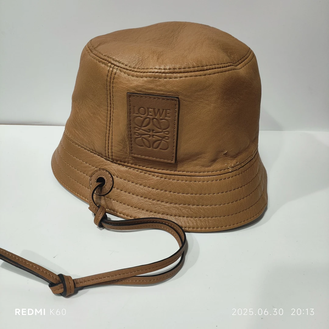 95新 LOEWE/罗意威 麦殿/棕色全皮帽子/250627CHH9Q04