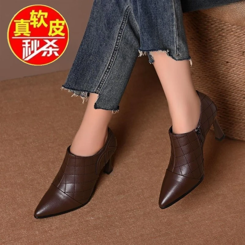 品牌断码真皮新款春秋尖头深口单鞋女细跟中跟百搭女鞋软皮高跟鞋