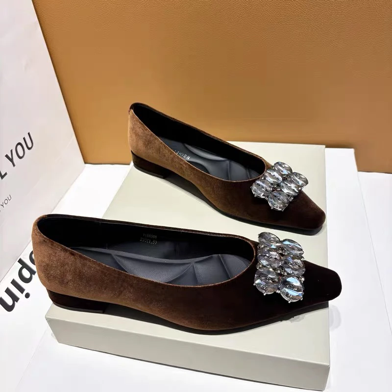 9090 新款时尚百搭女鞋