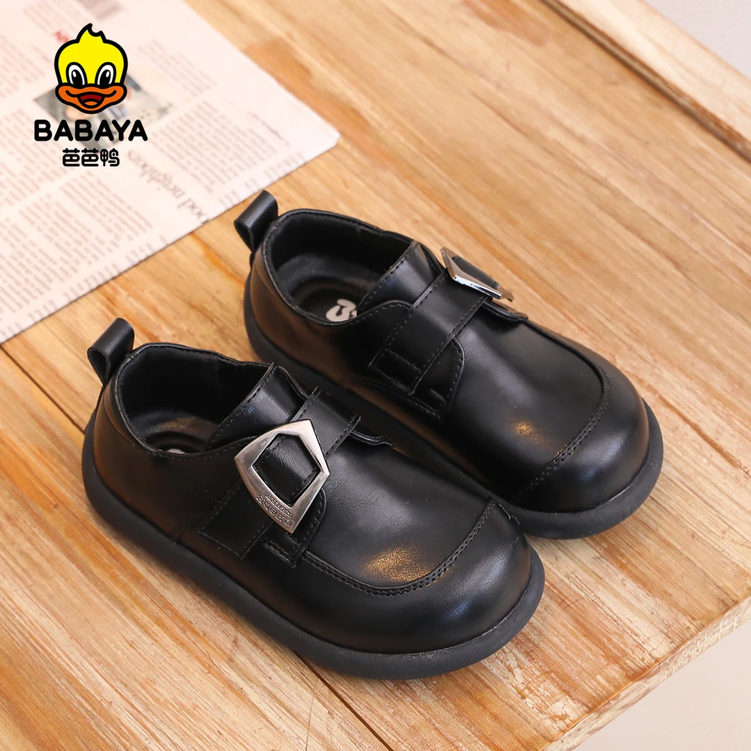 芭芭鸭儿童小皮鞋男童演出鞋2025秋款英伦复古圆头童鞋女童表演鞋