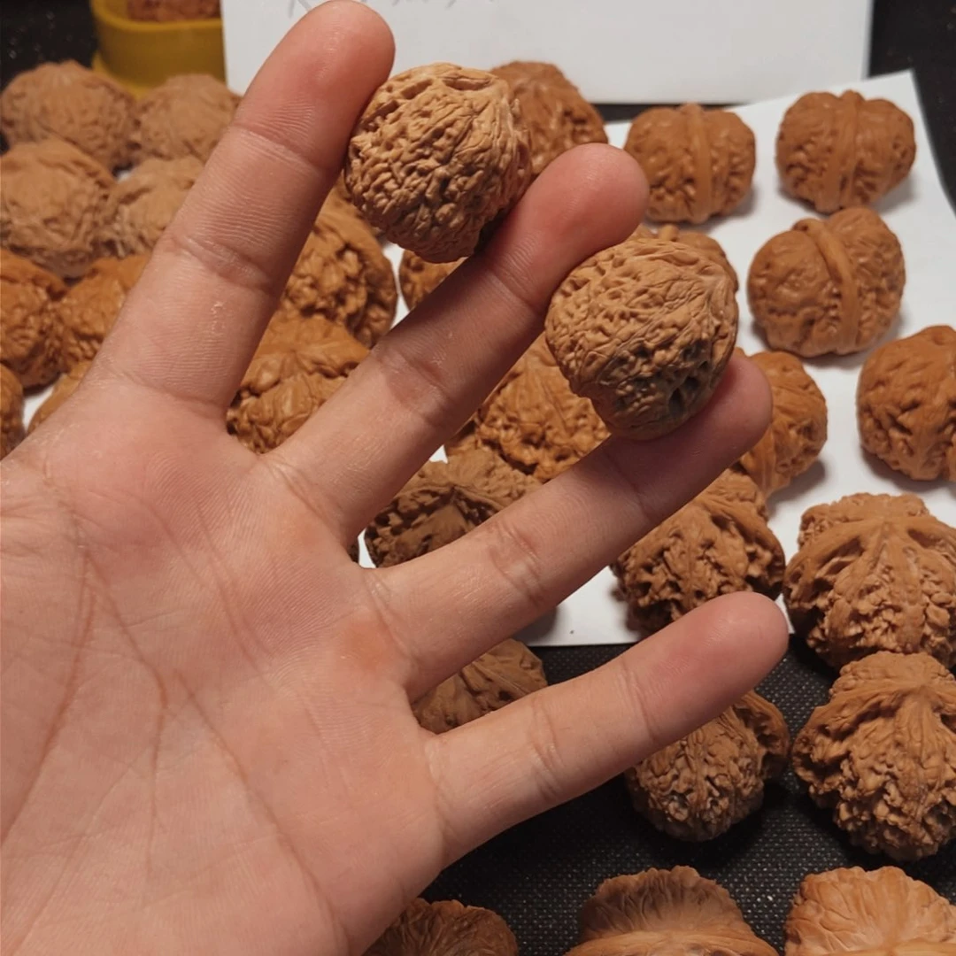 文玩核桃吊坠平底锅