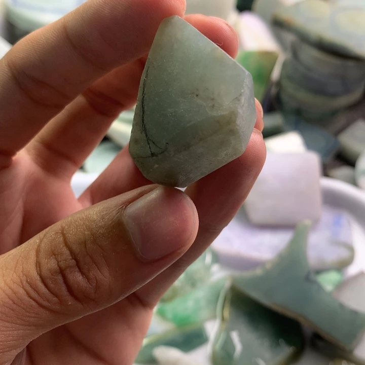 翡翠裸石天然缅甸翡翠