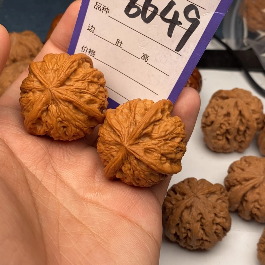 文玩核桃把件6649