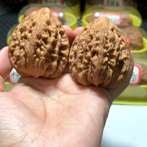 吊坠文玩核桃虎头王