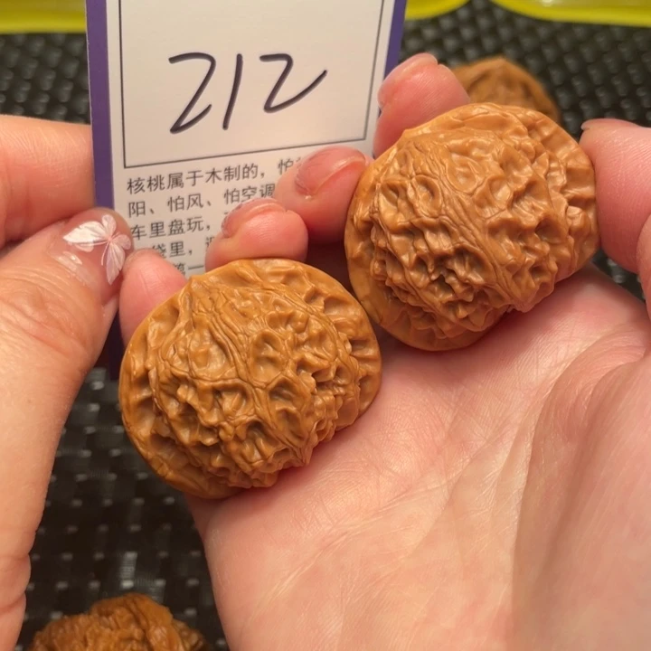 文玩核桃把件41宫灯212