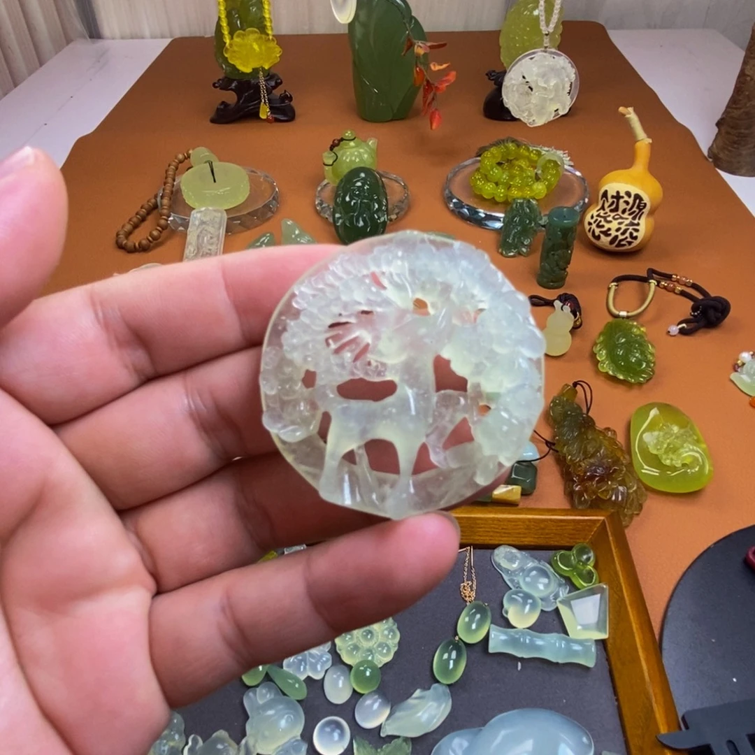 蛇纹石玉合金颈饰