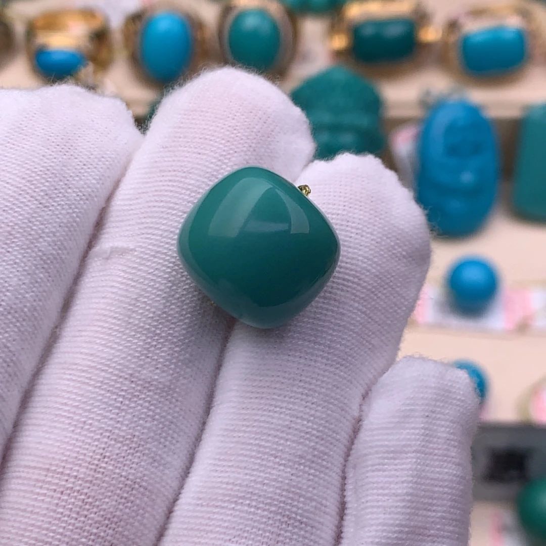 棒***儿绿松石未镶嵌珠宝奇石