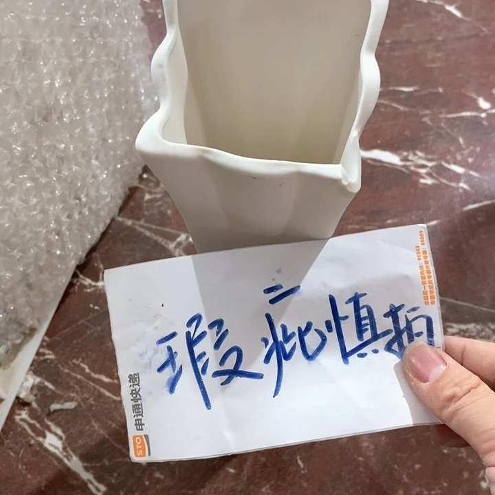摆件陶瓷树脂材料