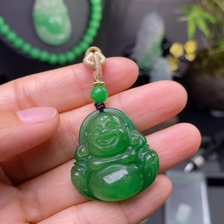 翡翠未镶嵌吊坠(赠链)