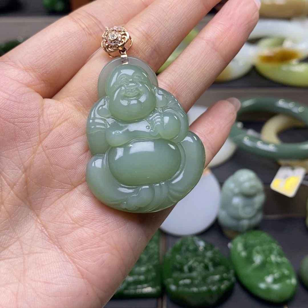 和田玉（碧玉）18K金镶嵌挂件