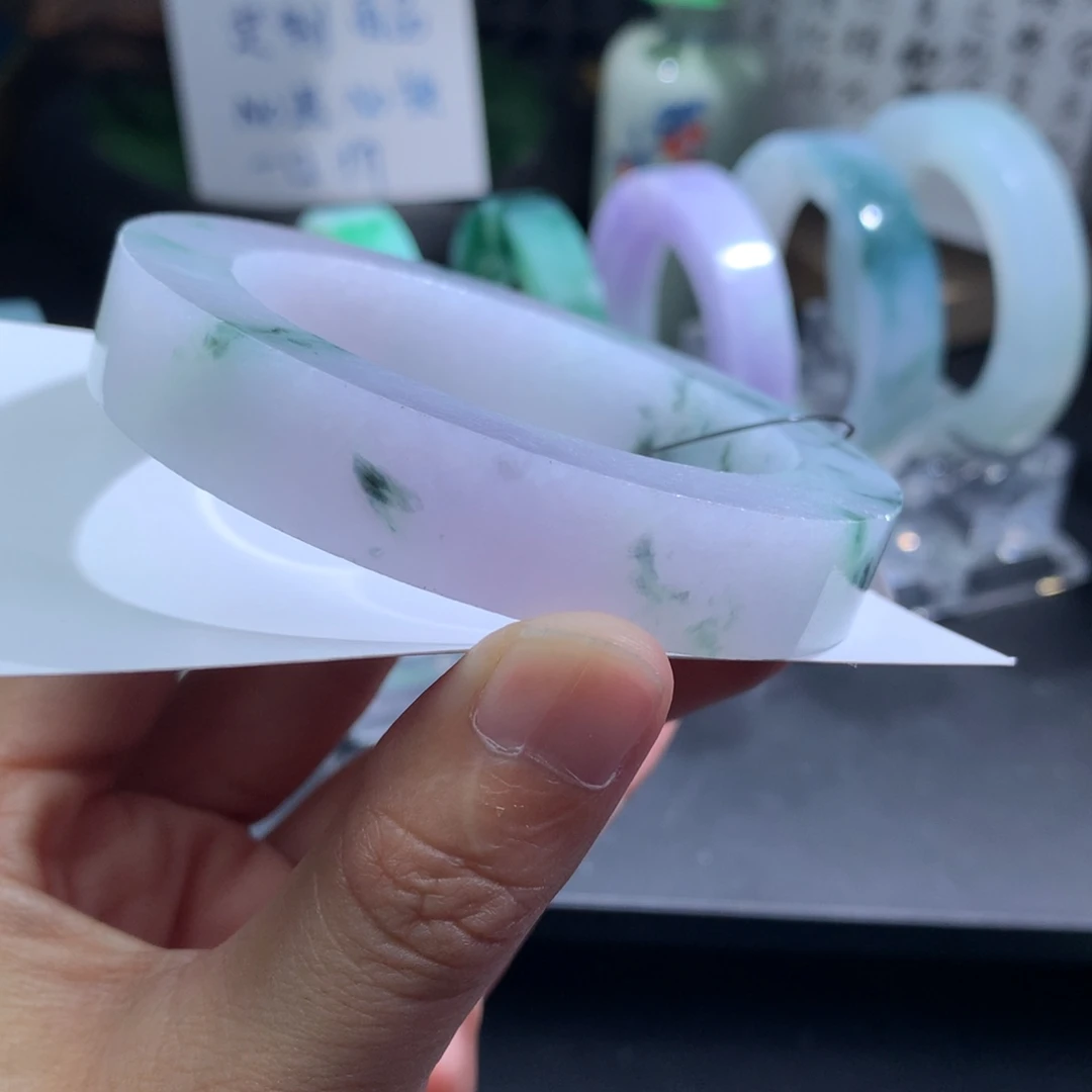 未镶嵌手镯定制翡翠