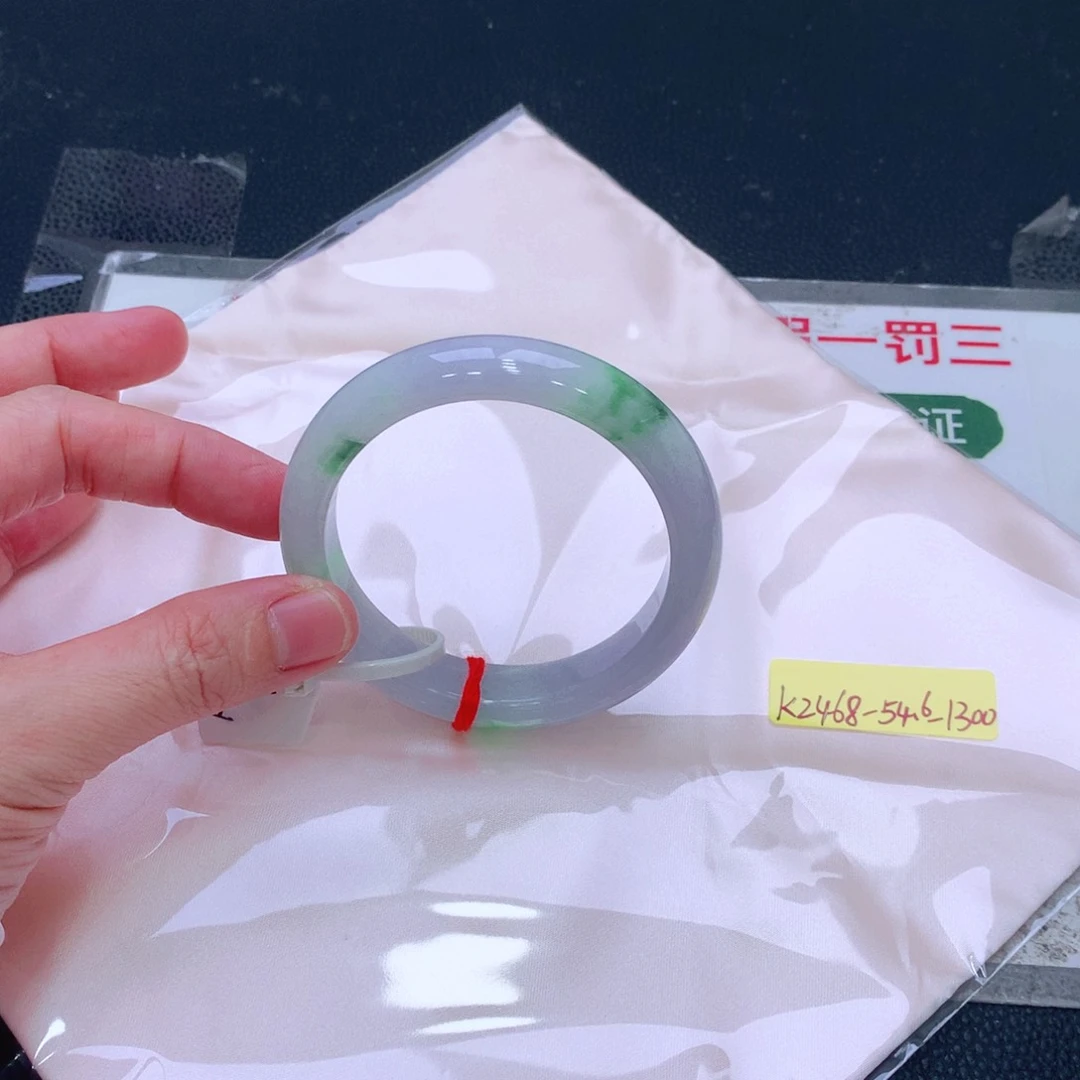 未镶嵌手镯翡翠缅甸翡翠手镯