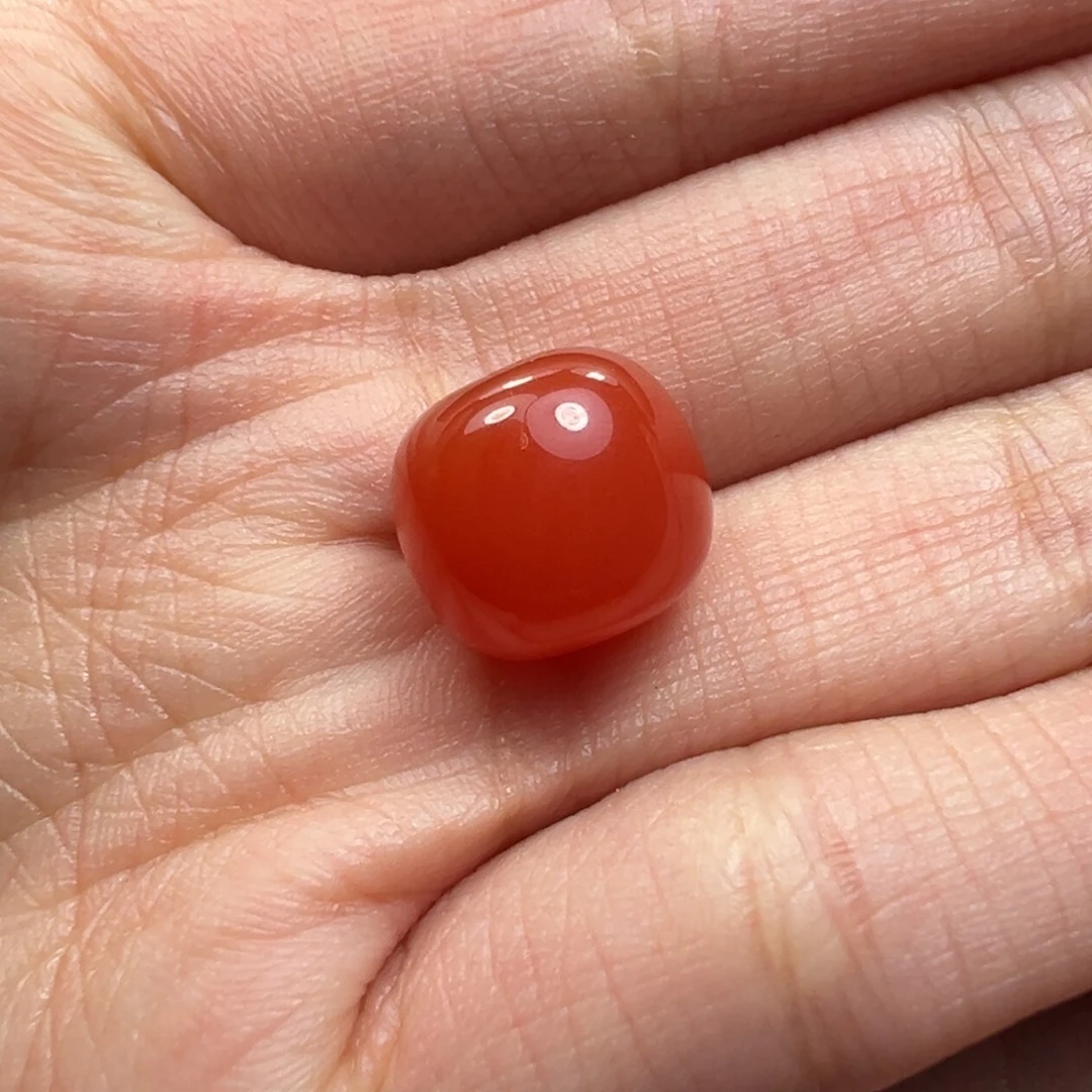 南红玛瑙未镶嵌珠子