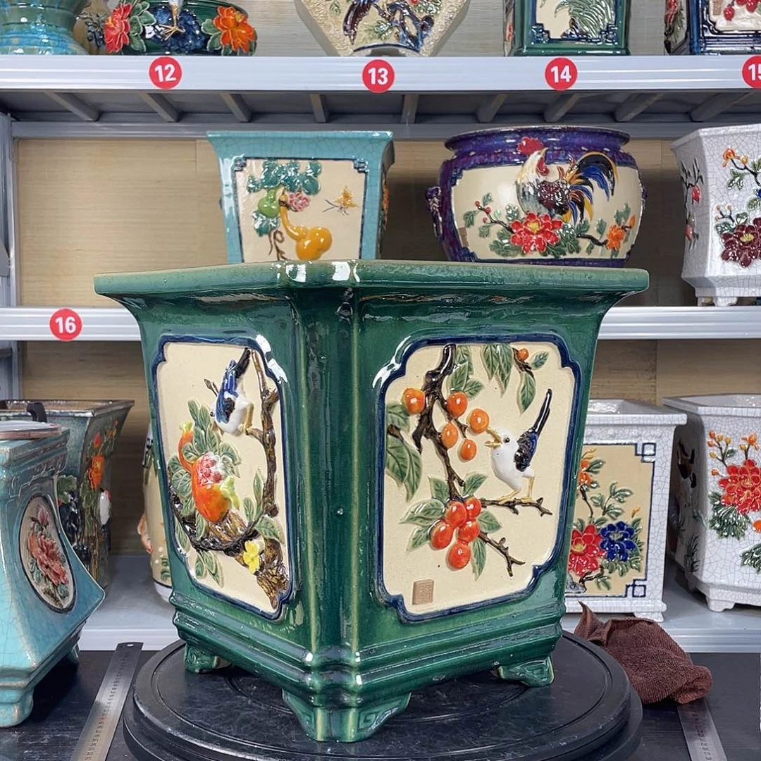 冬****?正宗岭南石湾盆