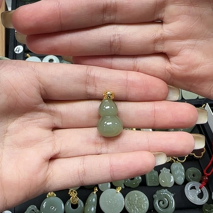 和田玉吊坠(赠链)银S925镶嵌