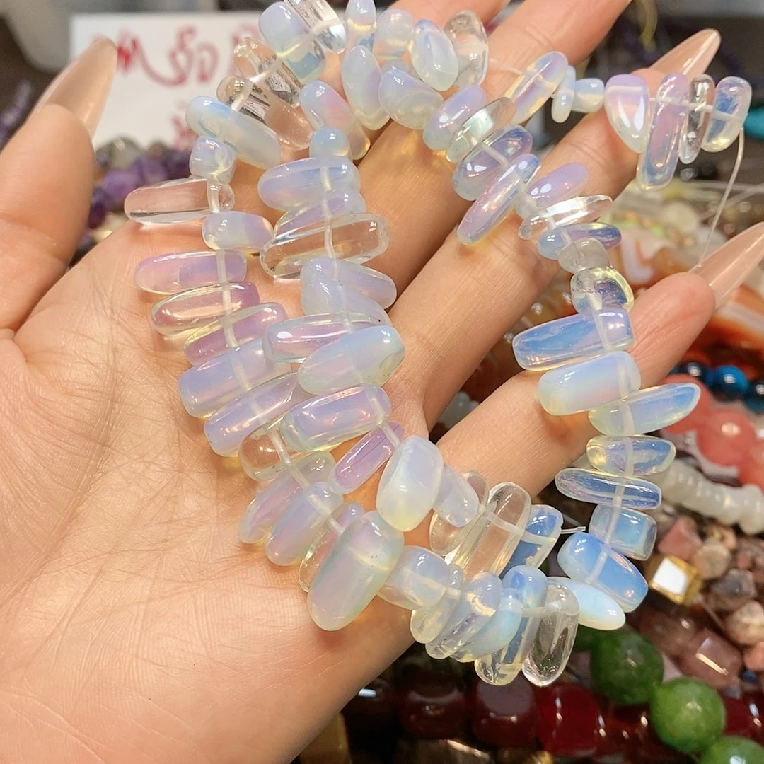 散珠玛瑙/玉髓蛋白长牙一条