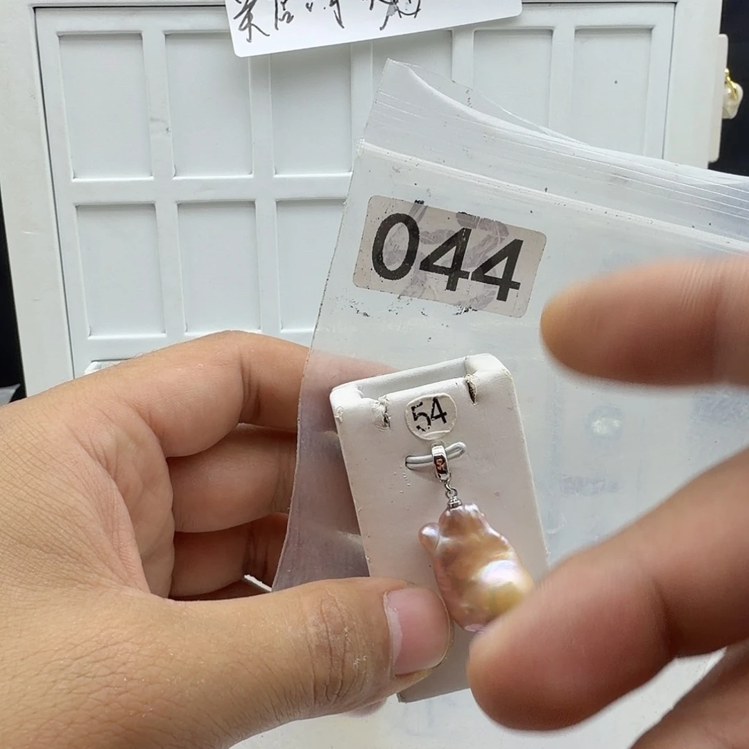 合金淡水珍珠颈饰