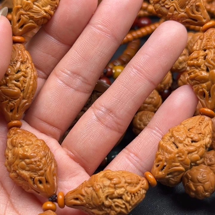 吊坠猴头核桃橄榄