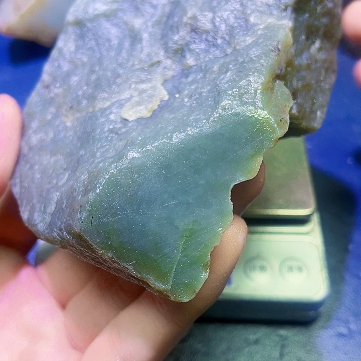 和田玉（糖玉）未镶嵌珠宝半成品