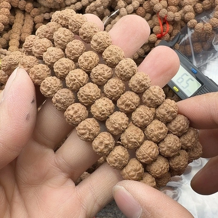 像***蟀金刚菩提吊坠谢谢