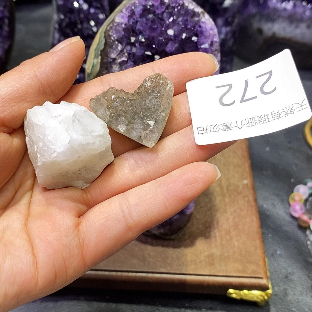 未镶嵌水晶大型摆件（非配饰）