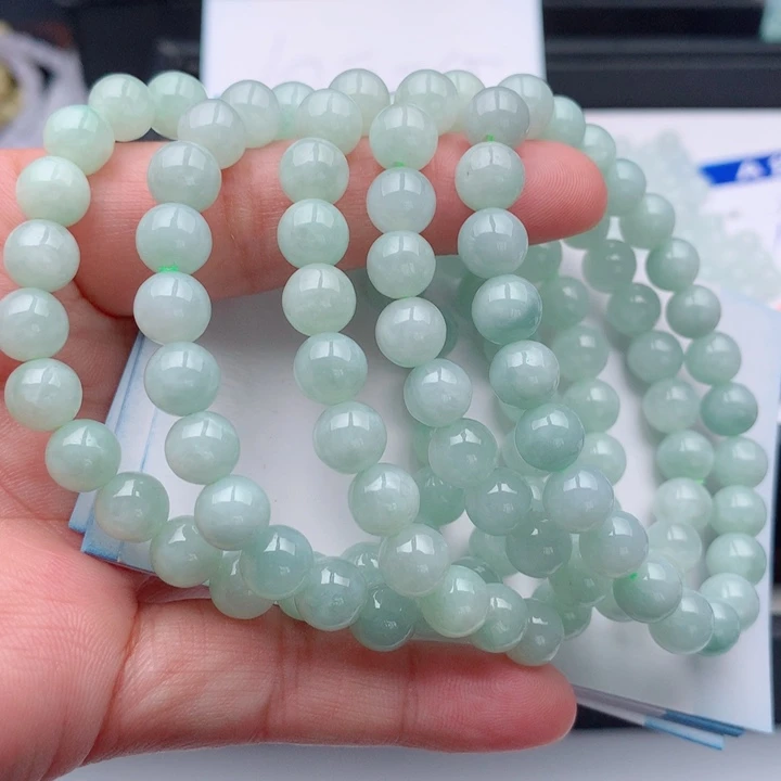 翡翠未镶嵌手链多样性