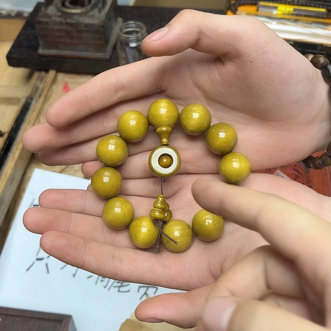 大叶紫檀（黑酸枝木类）